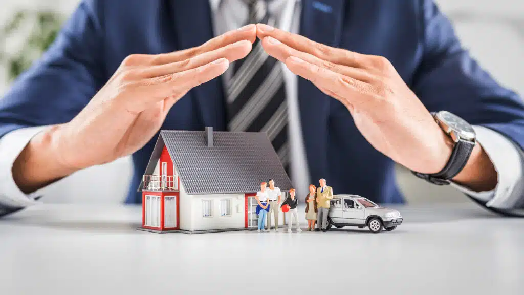 Как не дать мошенникам лишить вас страховки и избежать потерь и штрафов