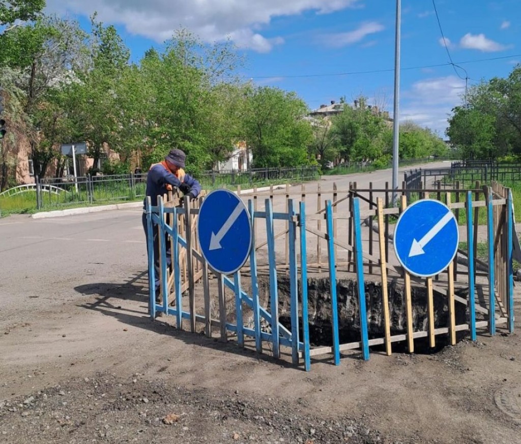 За последние десять дней в нескольких районах Караганды провели реконструкцию водопроводных сетей