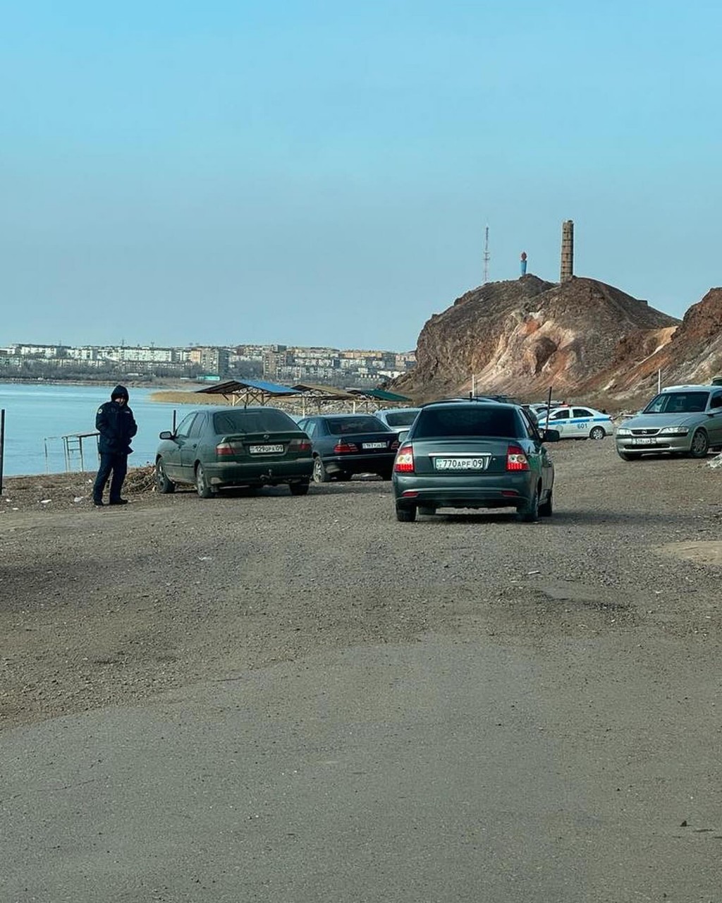 В Балхаше в 50 метрах от берега водолазы нашли тело пропавшей 15-летней девочки