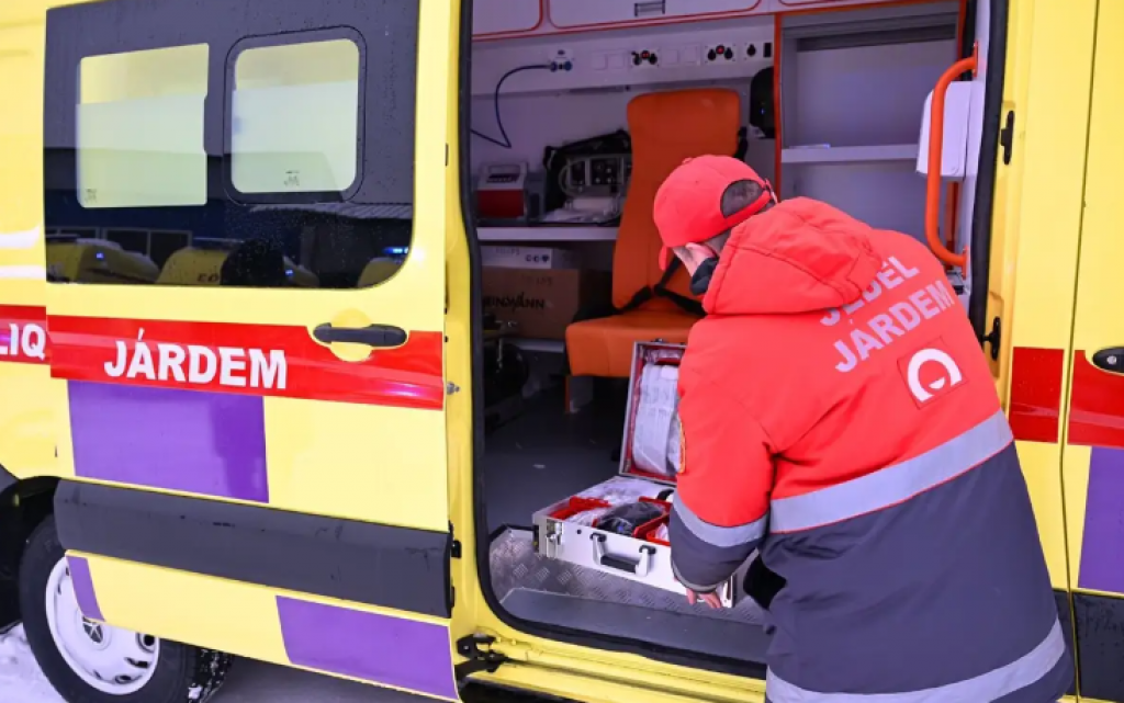 Видеожетоны у сотрудников «скорой помощи» снижают конфликты с пациентами