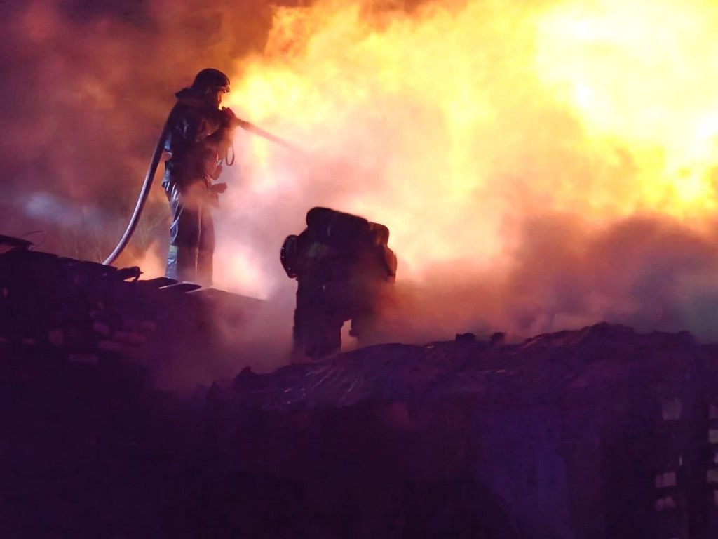 Три пожара за одно утро случились в Карагандинской области