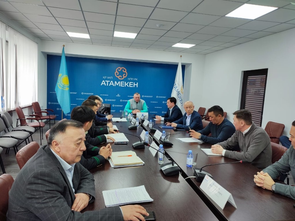 Посевная «на носу»: аграрии Карагандинской области и ДЭР ищут компромисс