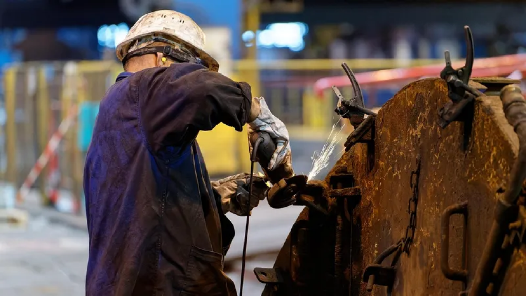 Мажилисмен: Казахстан переживает «техногенную войну» из-за аварий на производстве