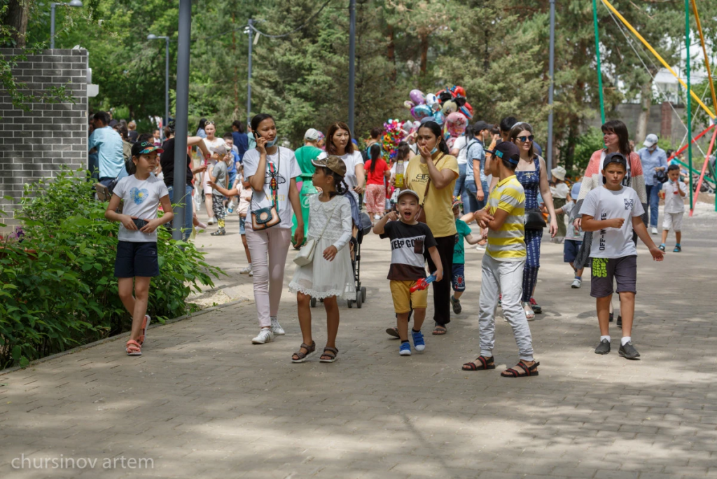 Казахстан стал самой счастливой страной Центральной Азии