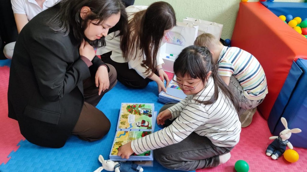 В Карагандинской области развивают безбарьерную образовательную среду