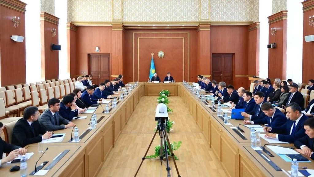 Состоялось выездное заседание совета по молодёжной политике в городе Темиртау