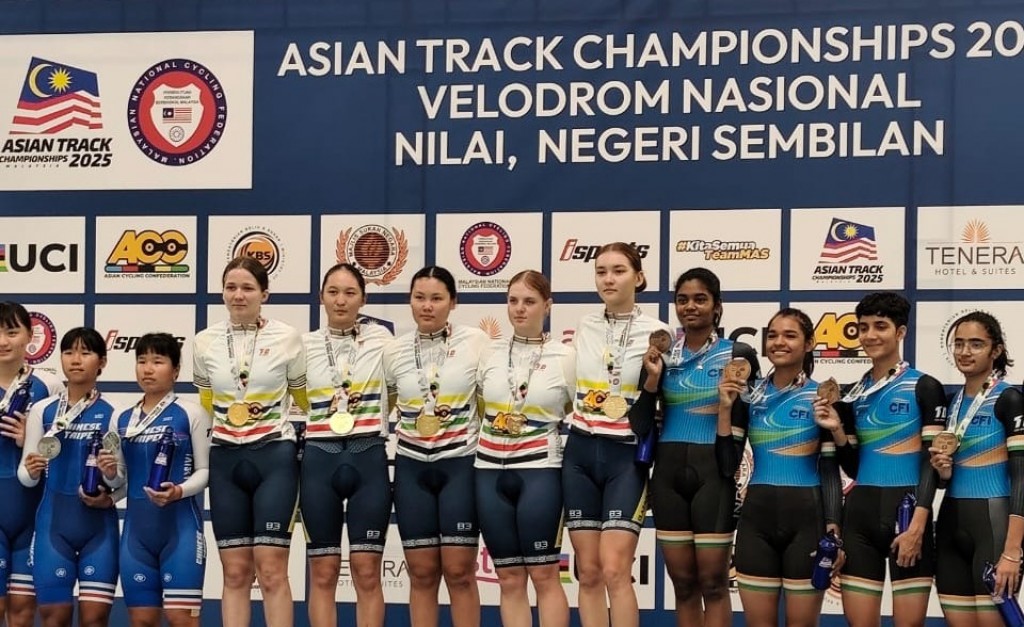 Карагандинские велогонщики завоевали медали чемпионата Азии в командных гонках