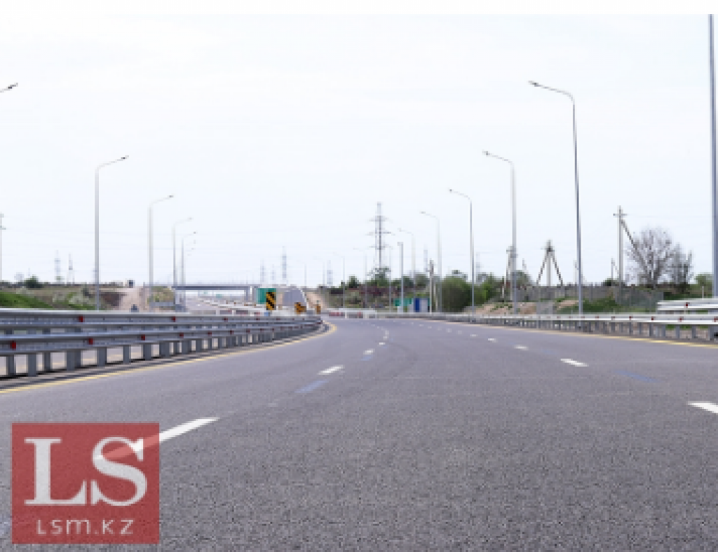 На трассах Казахстана появится интернет