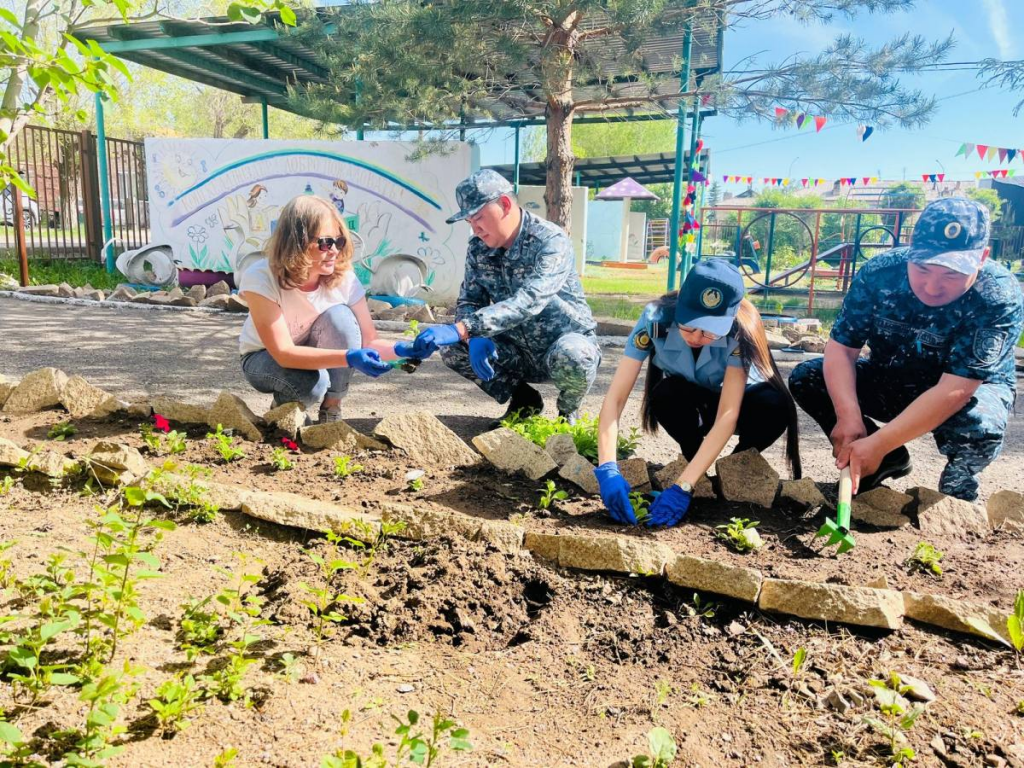 Сотрудники колонии поддержали эко-акцию «Таза Қазақстан»