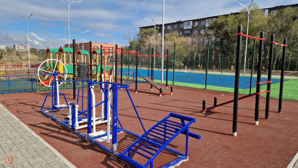 Қынапқа толтырылған балық онлайн порно