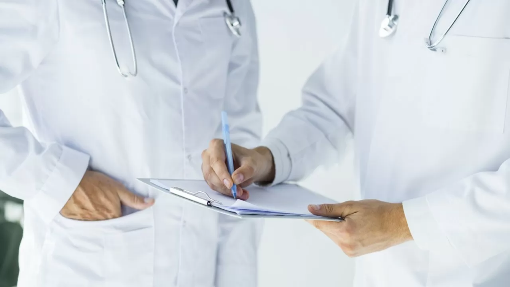 Дефектов на 28 млрд тенге выявил ФСМС в медучреждениях Казахстана