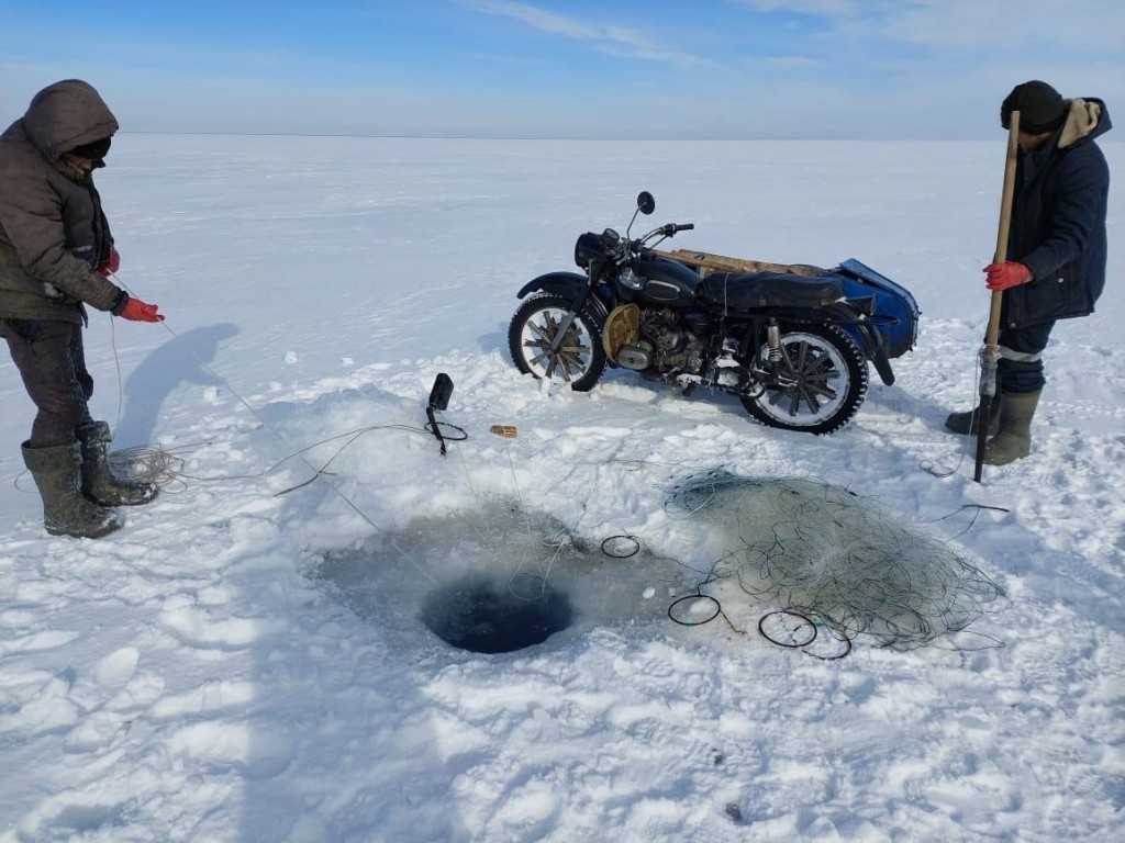 Мотоцикл с браконьерами задержали полицейские в Карагандинской области