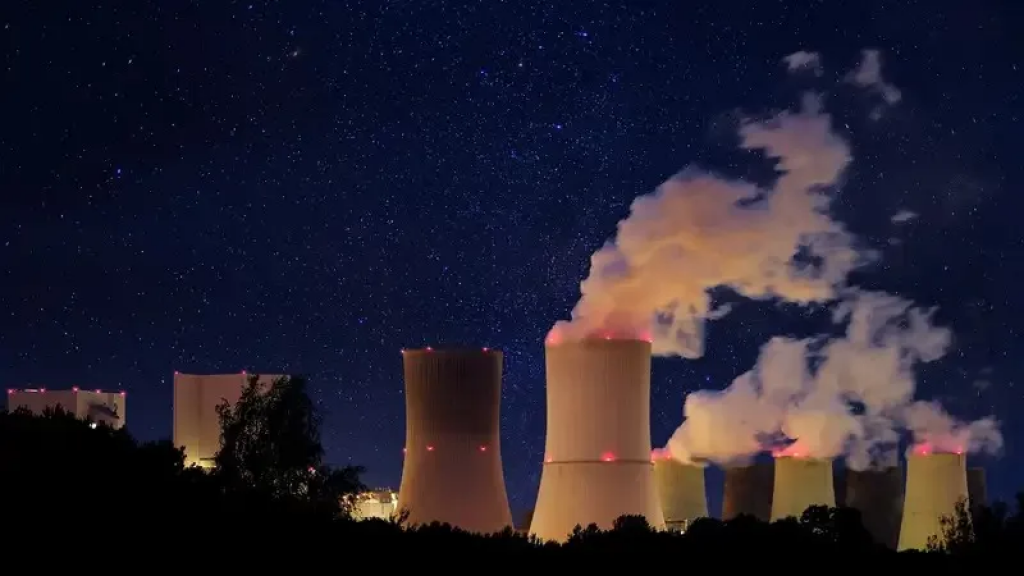 Президент не исключает возможности строительства второй АЭС в Казахстане