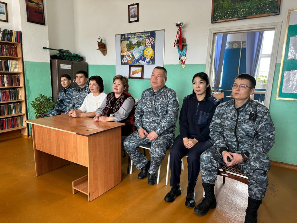 Книга как путь к переменам: день книги для осужденных прошел в Карагандинской области