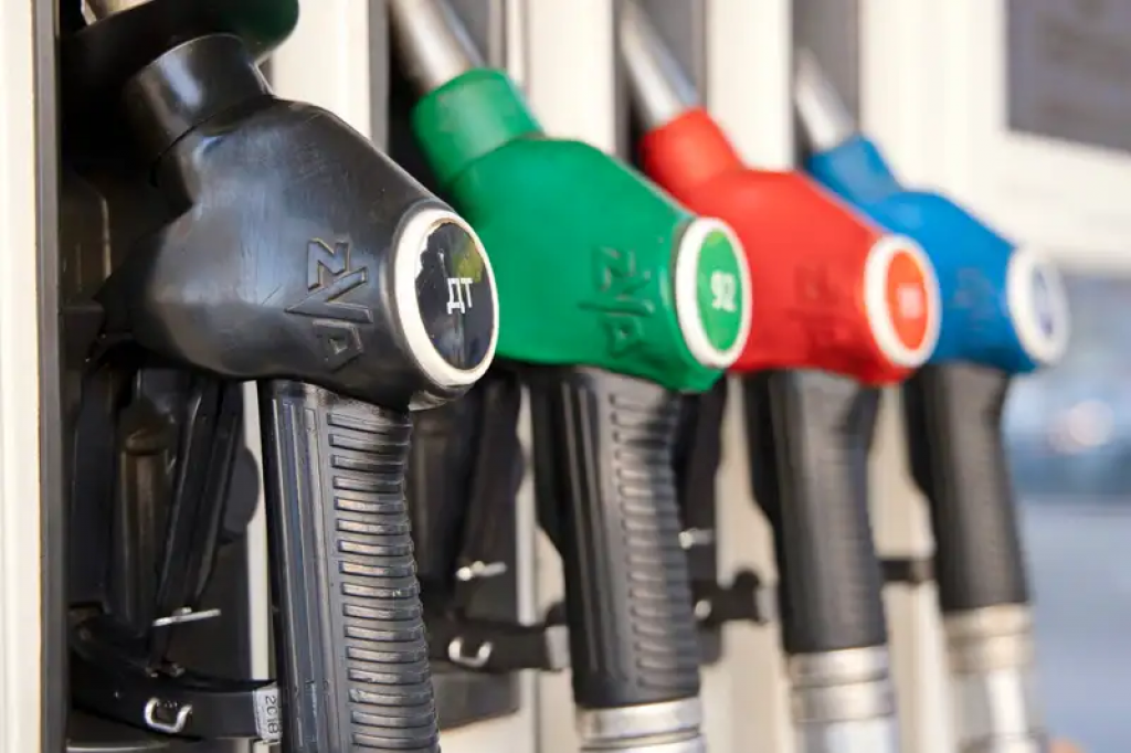 В Казахстане хотят отменить госрегулирование цен на бензин и дизель