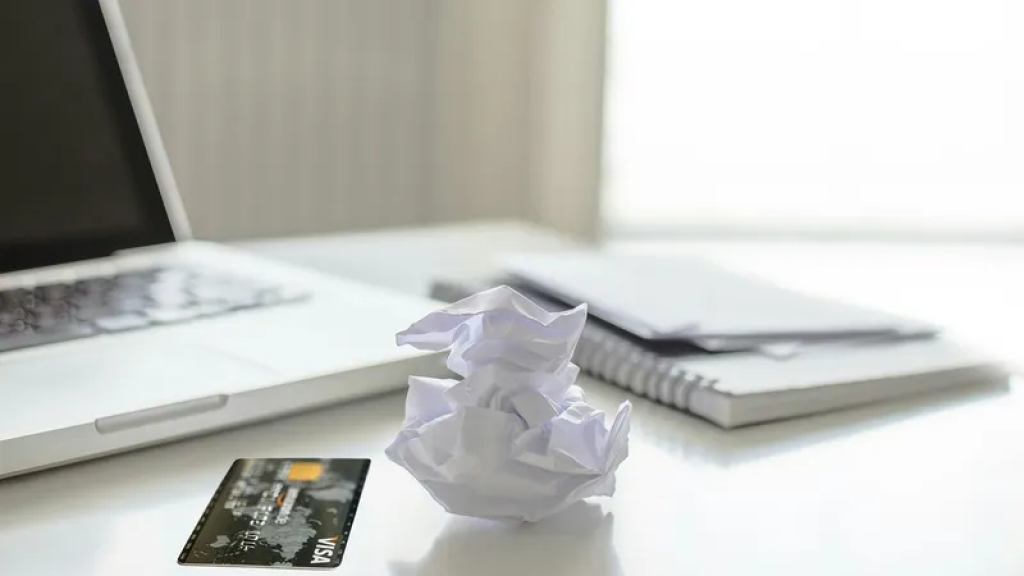 Казахстанцам с долгами усложнят получение кредита