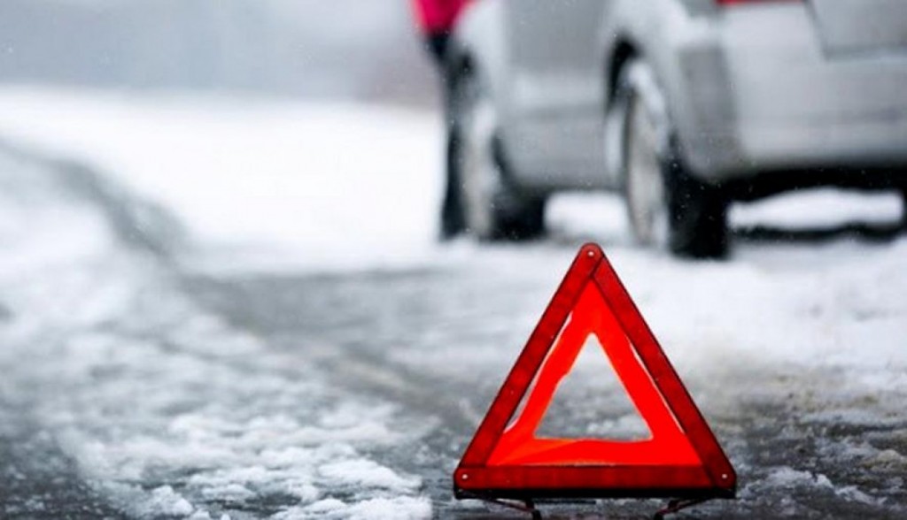 Двое водителей погибли в ДТП на трассах Карагандинской области за прошедшие сутки