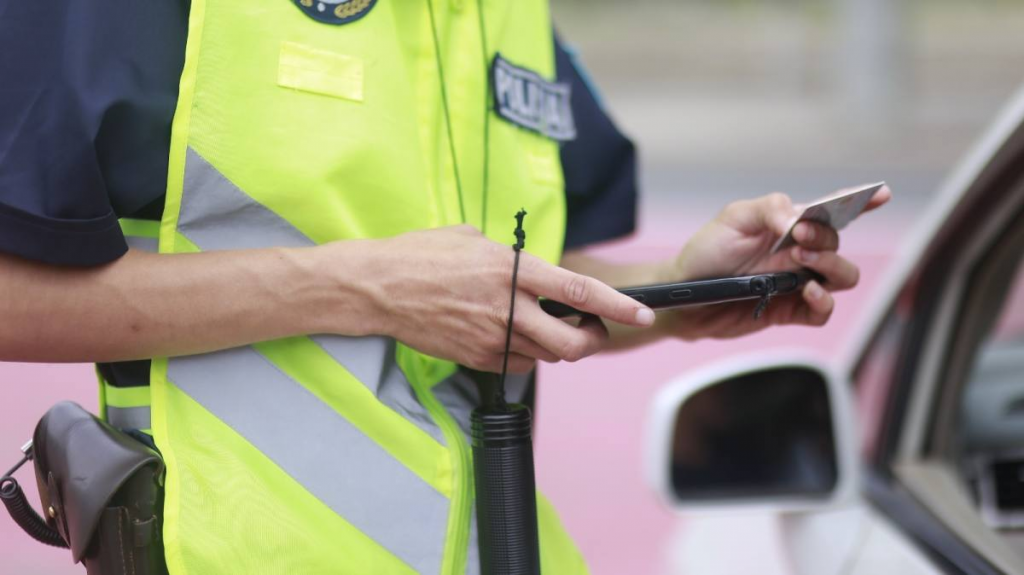 Мобильное приложение «Қорғау – Опасный водитель» оперативно выявляет нарушителей правил дорожного движения