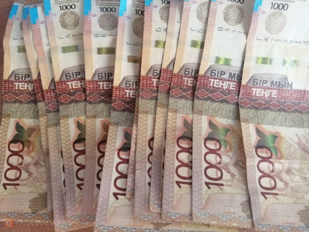 Казахстанец с оборотом на депозите в 20 млн и доходом в 800 тысяч платил ребенку 19 тыс. тенге