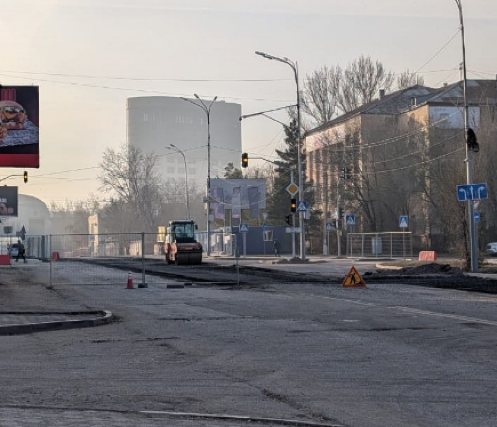 В Караганде продолжается реконструкция ключевой тепломагистрали М-2