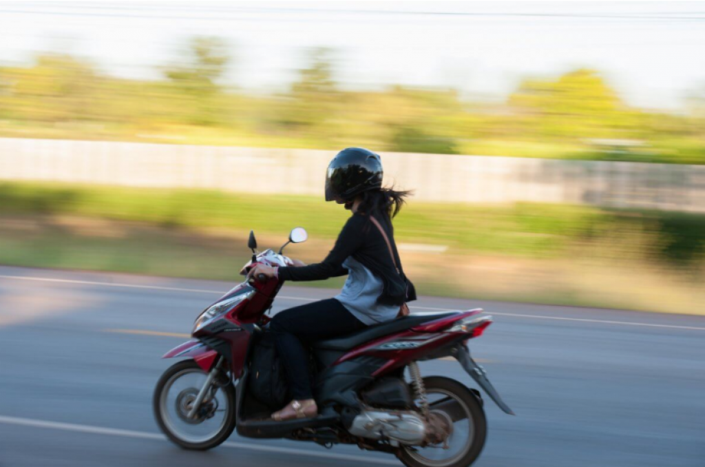 Сколько мопедистов наказали в Казахстане, рассказали в МВД