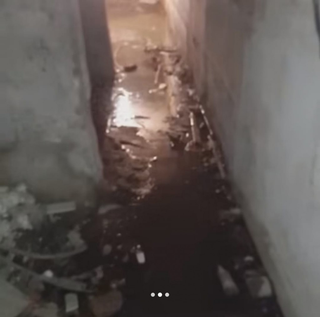 Карагандинцы задыхаются от запаха сточных вод в квартирах