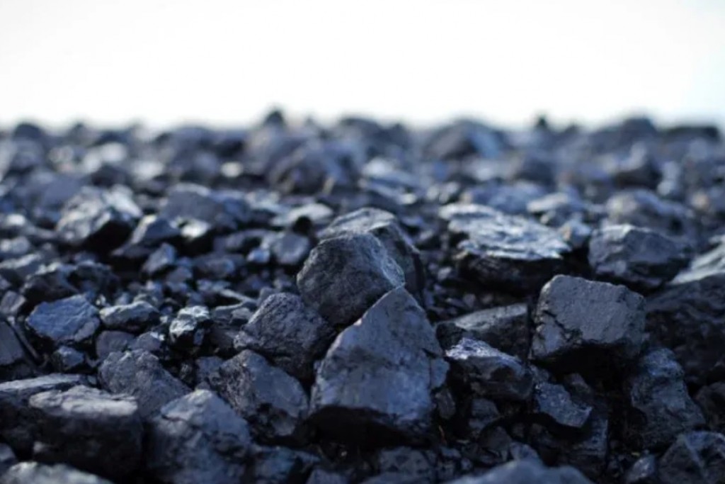 На Карагандинской ТЭЦ-3 начали готовить запас угля к предстоящему отопительному сезону