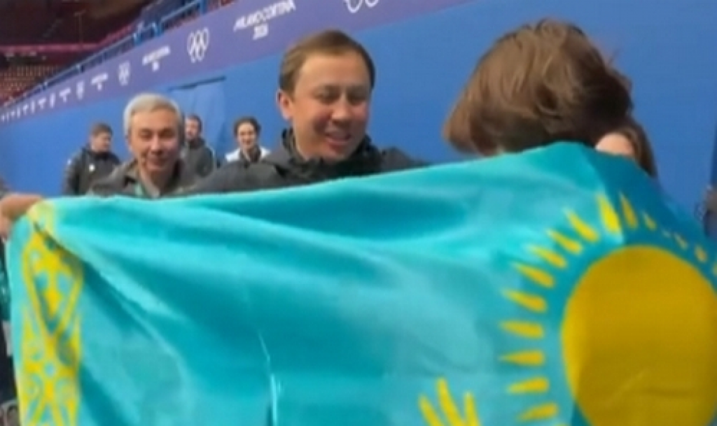 Геннадий Головкин поздравил Михаила Шайдорова с «золотом» Олимпиады-2026