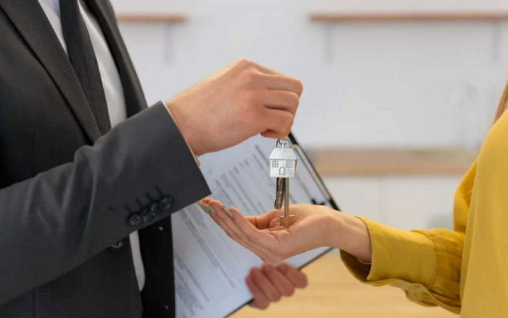 Обновлены правила постановки на учет нуждающихся в жилье, включая кандасов