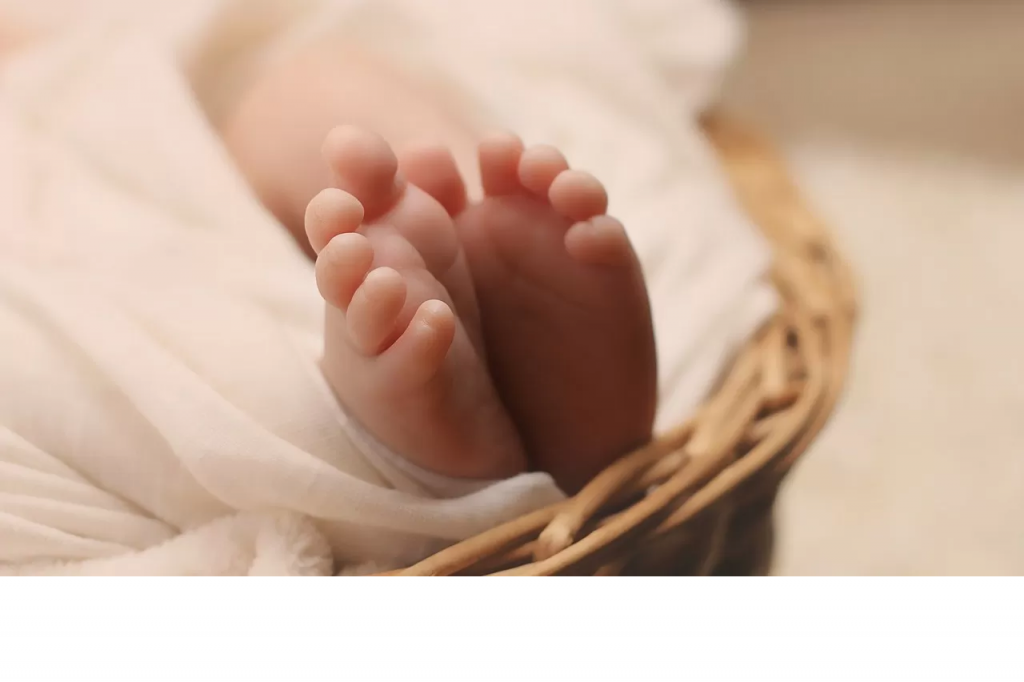 Новорожденных в Казахстане продавали от 100 тысяч до 2 млн тенге – МВД