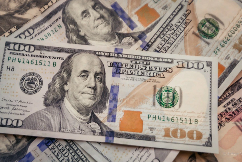 ВВП Казахстана в 2025 году может превысить 300 млрд долларов