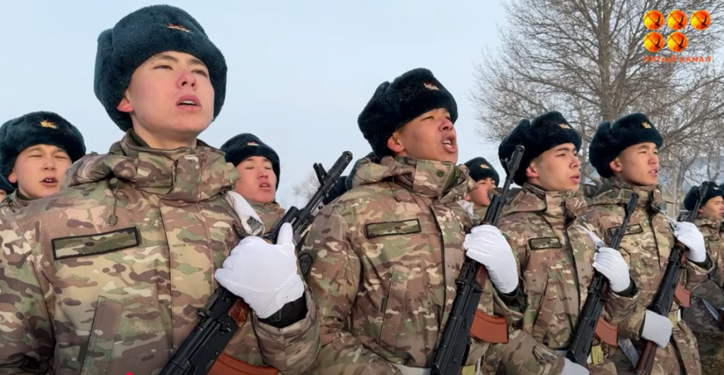 Более 90 молодых солдат Учебного центра «Спасск» на днях дали клятву на верность Родине