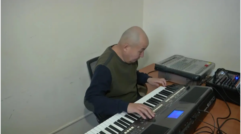 Ерекше ансамбль Қарағандыда танымал болып келеді