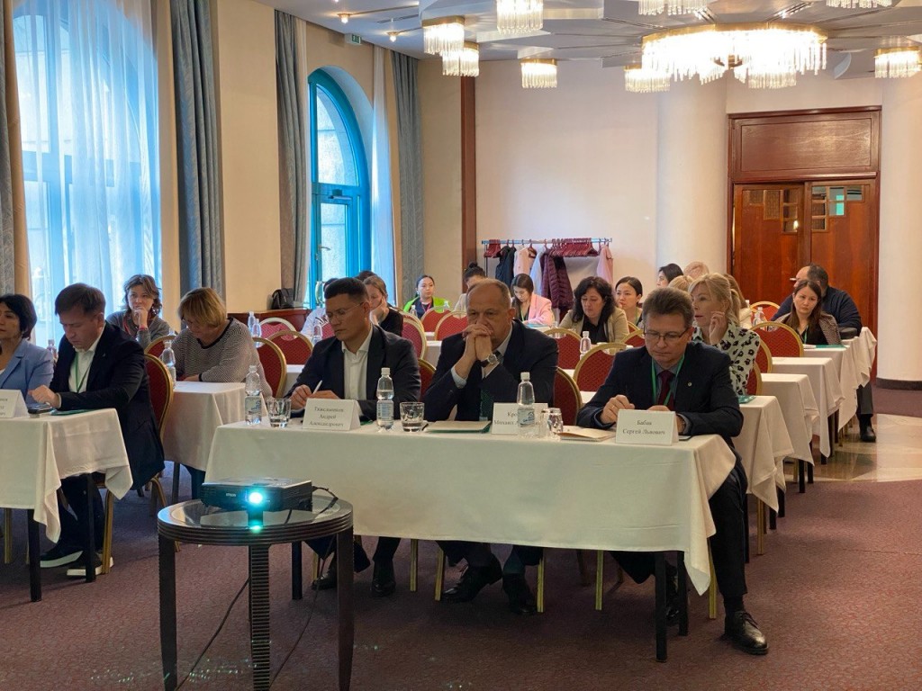 В Алматы обсуждали факторы риска в онкологии и кардиологии