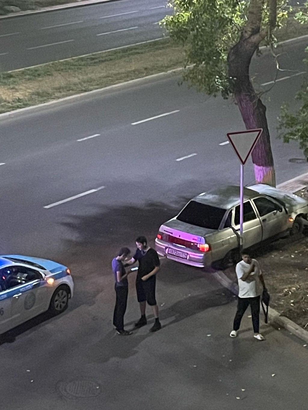 В Караганде на Магнитогорской улице сбили 19-летнюю девушку