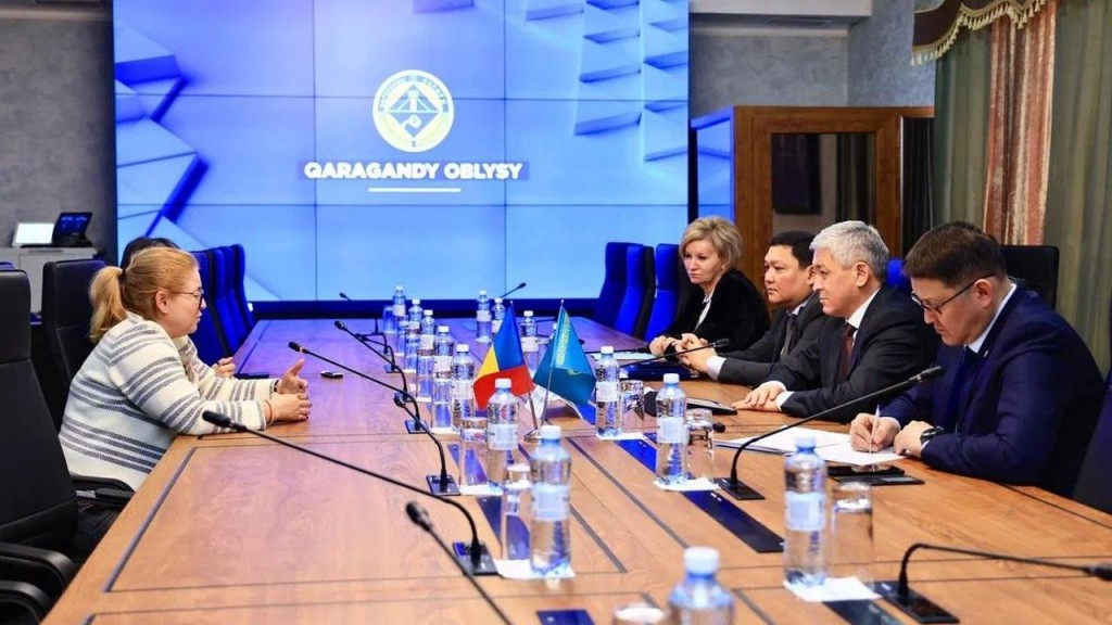Аким Карагандинской области и посол Румынии обсудили развитие сотрудничества