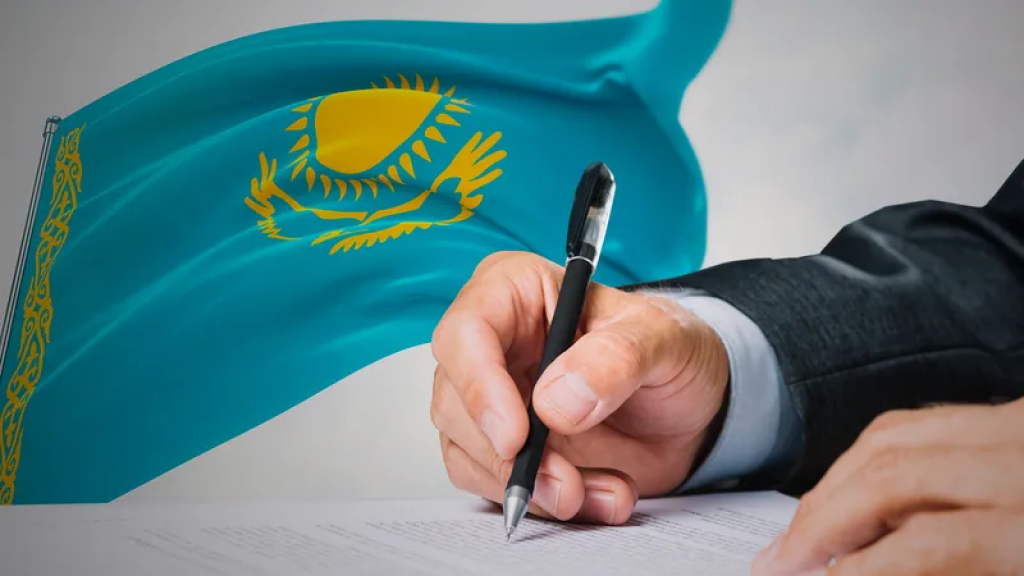 Токаев внес поправки в работу госкомиссии по вопросам модернизации экономики