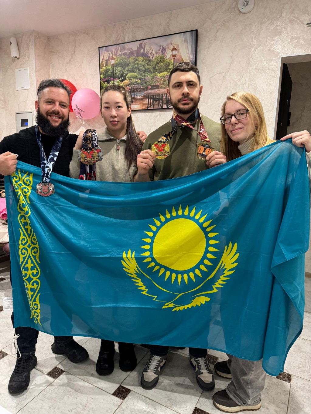 Первые места и рекорд: спортсмены из Темиртау покорили чемпионат мира по пауэрлифтингу