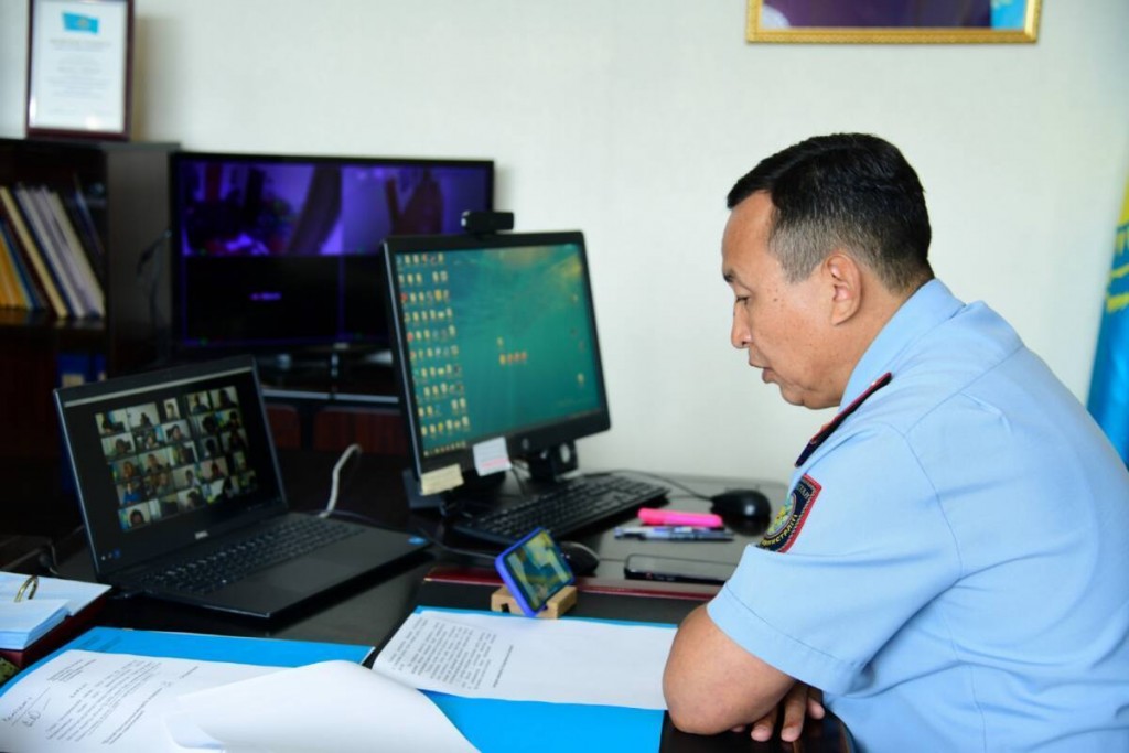 Вопросы безопасности школьников обсудили управление образования и ДП Карагандинской области