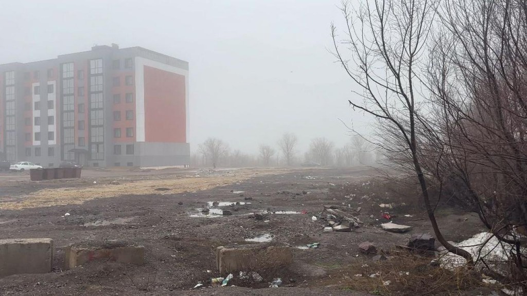 Около тысячи мешков мусора вывезли во время субботника в районе Алихана Бокейхана