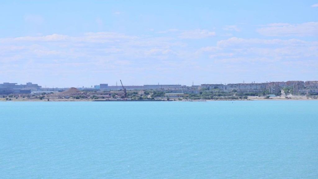 В Балхаше собрались эксперты, чтобы спасти озеро от обмеления