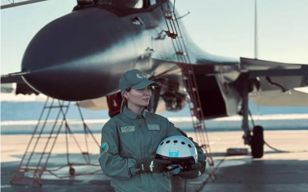 Самых красивых женщин-военнослужащих выбирают в Казахстане