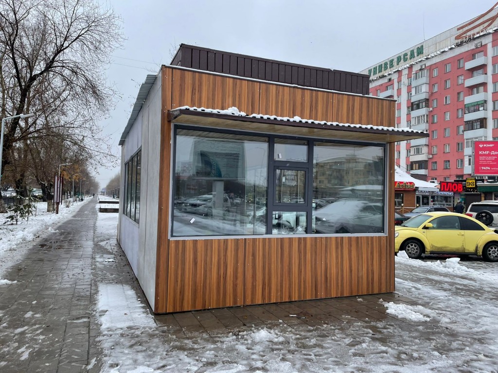 Первый в Караганде киоск с туалетом и комнатой матери и ребенка пока уберут