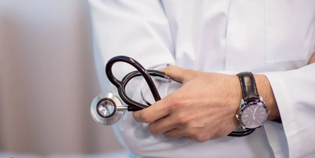 К узкому специалисту без направления терапевта: как будет происходить запись в поликлиниках