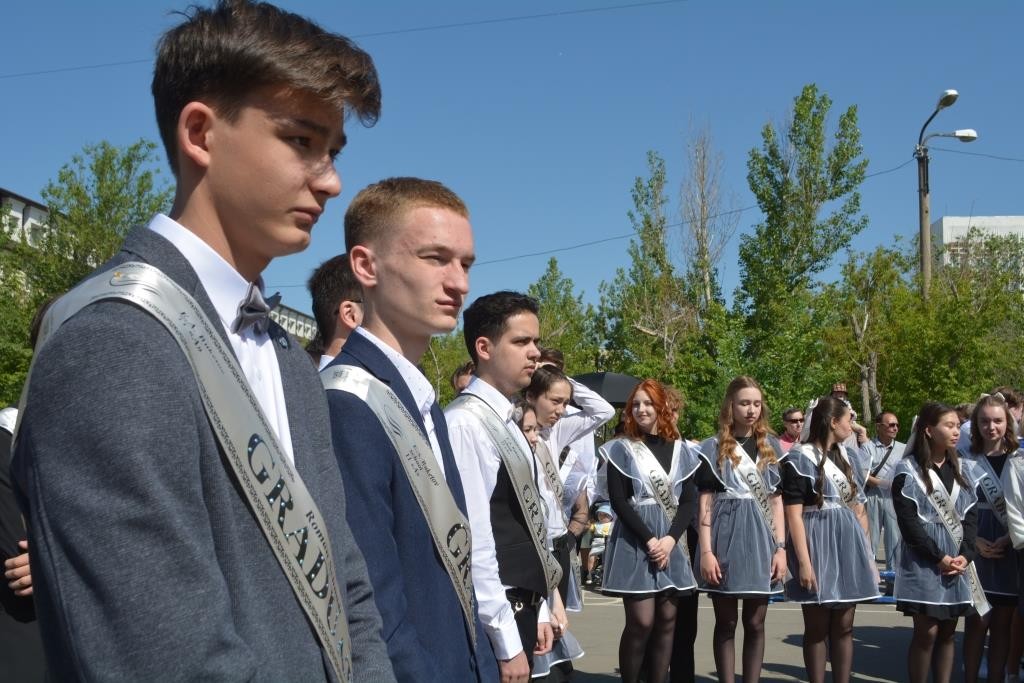 Казахстанцы смогут поступать в зарубежные вузы с результатами ЕНТ: Миннауки готовит реформу