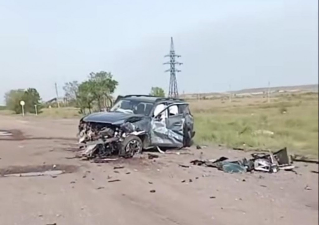 В Карагандинской области столкнулись два автомобиля: пострадал пассажир