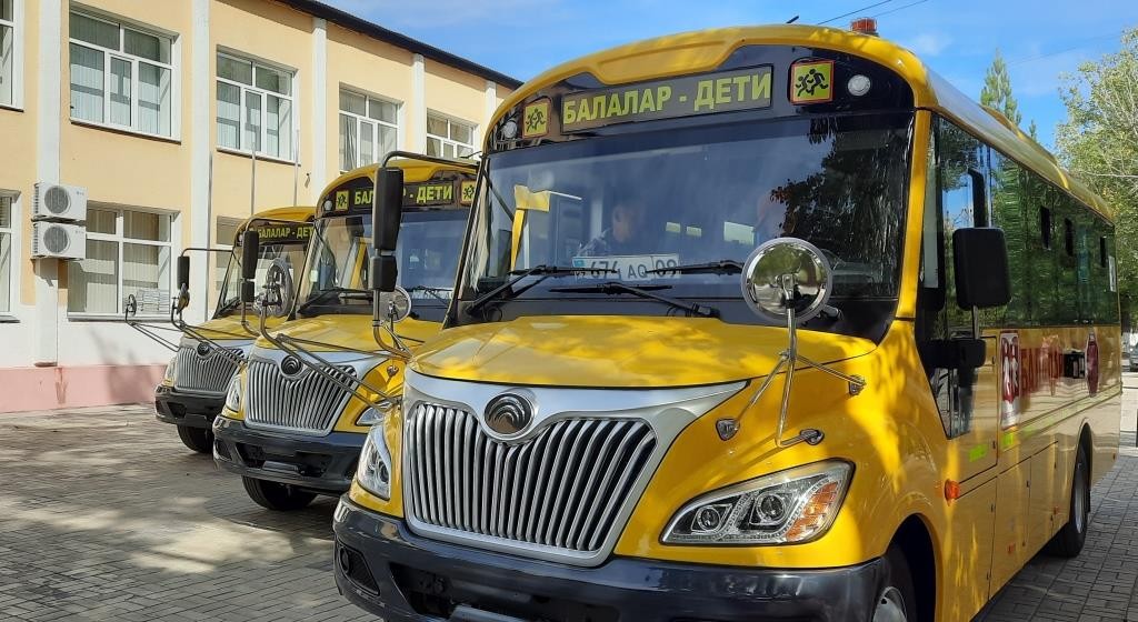 В посёлок Карабас Карагандинской области ищут водителя школьного автобуса