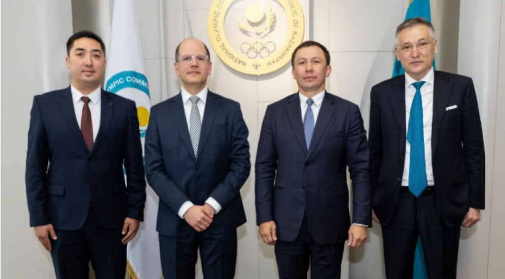 Геннадий Головкин и генсекретарь FIBA обсудили развитие баскетбола 3х3 в Казахстане