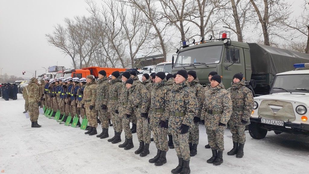 Готовность экстренных служб к зиме проверили в Карагандинской области