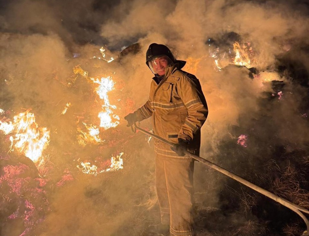 Қарағанды облысында бір тәулікте төрт ірі дала өрті болды